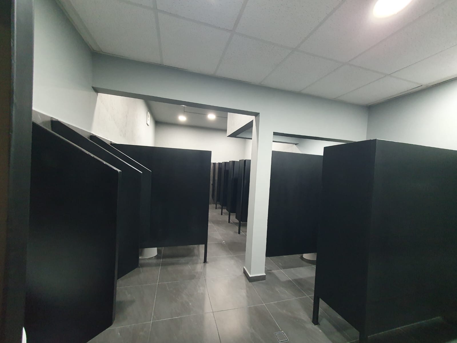 Remodelación de baños IRIZAR MX